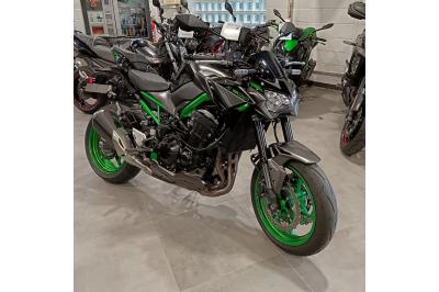 KAWASAKI Z 900