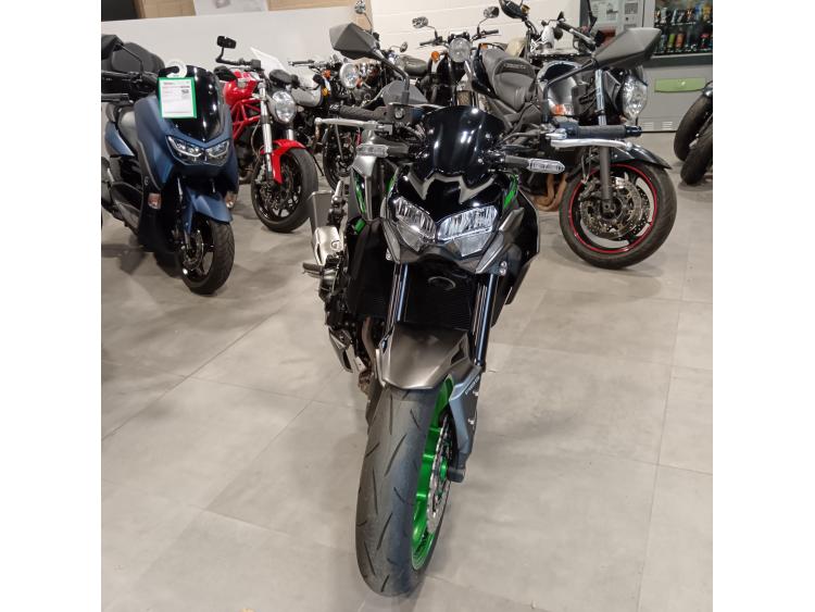 KAWASAKI Z 900