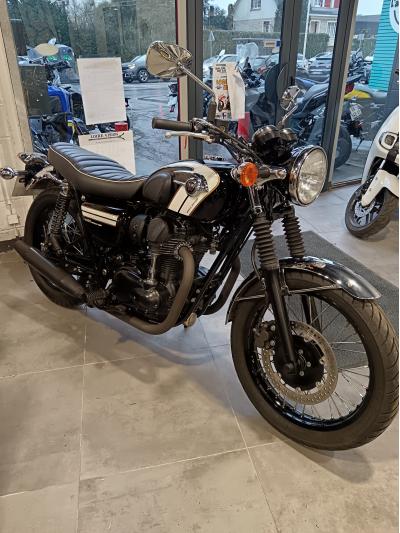 KAWASAKI W 800