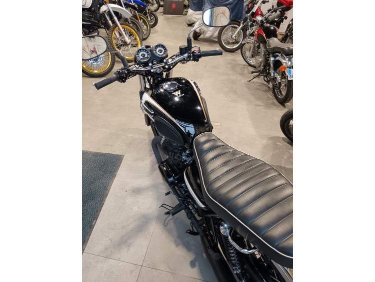 KAWASAKI W 800
