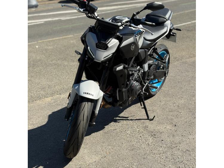YAMAHA MT-07 (47.5CV)
