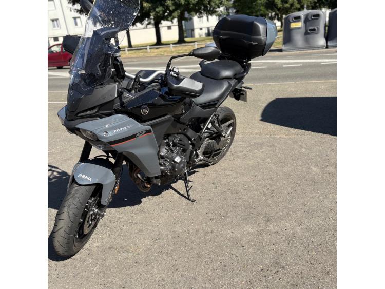 YAMAHA TRACER 9 Y-AMT