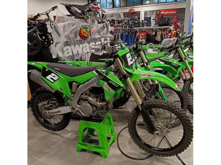 KAWASAKI KX250F CROSS